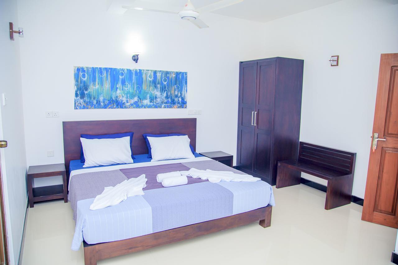 Ruki Sea Reach Hotel Kudapaduwa Ngoại thất bức ảnh
