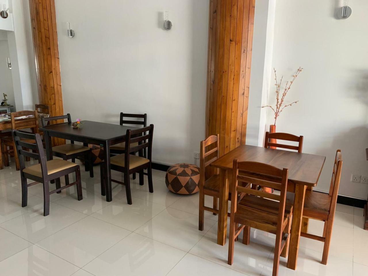 Ruki Sea Reach Hotel Kudapaduwa Ngoại thất bức ảnh